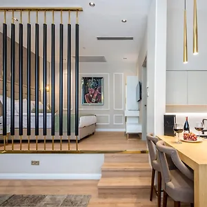 4* Otel Veyron &